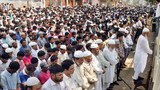 Nizami-Funeral-Buried620.jpg