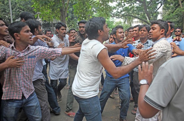 20160930-Rampal-Protester1000.jpg 20160930-Rampal-Protester1000.jpg