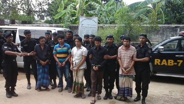Rohinga-arrest620.jpg Rohinga-arrest620.jpg