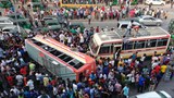 ঢাকার কাওরানবাজারে দুর্ঘটনাকবলিত একটি যাত্রীবাহী বাস। 