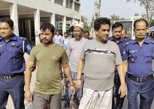 গ্রেপ্তার আরসা প্রধানের নামে রয়েছে রোহিঙ্গা শরণার্থীদের বিরুদ্ধে সহিংসতার অভিযোগ