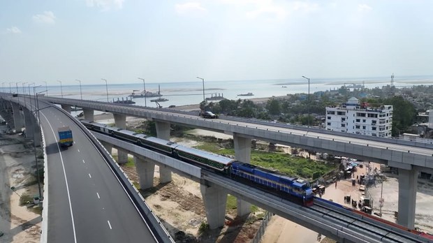 পদ্মা সেতু: আবারও বাড়ল খরচ ও সময়