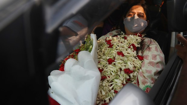 জামিনে মুক্ত সাংবাদিক রোজিনা হাসপাতালে জামিনে মুক্ত সাংবাদিক রোজিনা হাসপাতালে