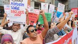 পোশাক শ্রমিকদের মজুরি সাড়ে ১২ হাজার টাকা, খুশি নন শ্রমিকরা