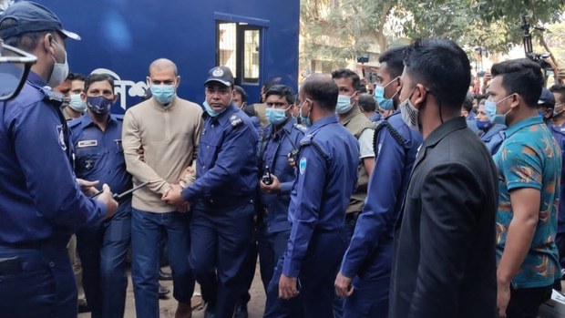 সাবেক মেজর সিনহা হত্যায় ওসি প্রদীপসহ দুই পুলিশের মৃত্যুদণ্ড সাবেক মেজর সিনহা হত্যায় ওসি প্রদীপসহ দুই পুলিশের মৃত্যুদণ্ড