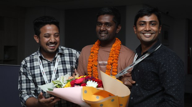 কারামুক্ত প্রথম আলোর সাংবাদিক শামসুজ্জামান কারামুক্ত প্রথম আলোর সাংবাদিক শামসুজ্জামান