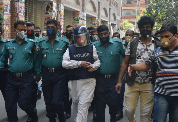 200407_Sheikh_mujib_killer_arrested_1000.JPG 200407_Sheikh_mujib_killer_arrested_1000.JPG