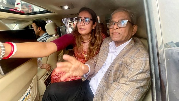 নির্বাচনের আগে গ্রেপ্তার বিএনপি নেতারা ছাড়া পাচ্ছেন, হাজারো কর্মী এখনো জেলে নির্বাচনের আগে গ্রেপ্তার বিএনপি নেতারা ছাড়া পাচ্ছেন, হাজারো কর্মী এখনো জেলে