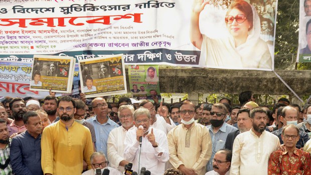 খালেদা জিয়ার বিদেশে চিকিৎসার দাবিতে বিএনপির সপ্তাহব্যাপী কর্মসূচি খালেদা জিয়ার বিদেশে চিকিৎসার দাবিতে বিএনপির সপ্তাহব্যাপী কর্মসূচি