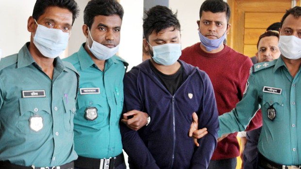 ঢাকায় ধর্ষণের পর হত্যা: স্বীকারোক্তি দেওয়া আসামি গ্রেপ্তার ঢাকায় ধর্ষণের পর হত্যা: স্বীকারোক্তি দেওয়া আসামি গ্রেপ্তার