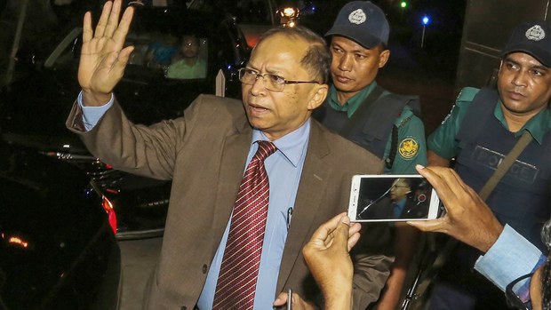 সাবেক প্রধান বিচারপতি এসকে সিনহার ১১ বছর কারাদণ্ড সাবেক প্রধান বিচারপতি এসকে সিনহার ১১ বছর কারাদণ্ড