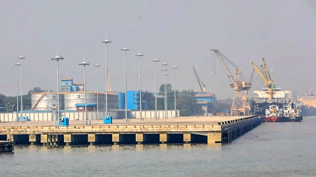 পতেঙ্গা টার্মিনাল ২২ বছর পরিচালনা করবে সৌদি প্রতিষ্ঠান পতেঙ্গা টার্মিনাল ২২ বছর পরিচালনা করবে সৌদি প্রতিষ্ঠান