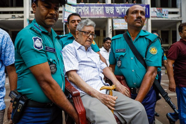 সন্তান হত্যার বিচার চেয়ে অবশেষে সাক্ষ্য দিলেন অজয় রায় সন্তান হত্যার বিচার চেয়ে অবশেষে সাক্ষ্য দিলেন অজয় রায়