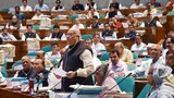 জাতীয় সংসদে ২০১৮-১৯ অর্থবছরের বাজেট ঘোষণা করছেন অর্থমন্ত্রী আবুল মাল আব্দুল মুহিত।
