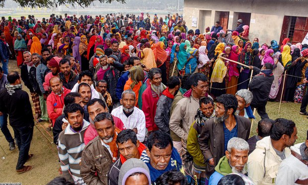 করোনাভাইরাস: বড়পুকুরিয়া খনি থেকে কয়লা তোলা বন্ধ করোনাভাইরাস: বড়পুকুরিয়া খনি থেকে কয়লা তোলা বন্ধ