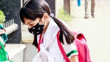 সব খোলা রেখে শিক্ষা প্রতিষ্ঠান বন্ধ রাখায় সমালোচনা