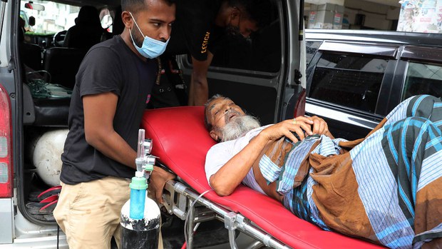 করোনায় মৃত্যু ও সংক্রমণ রেকর্ড: আক্রান্ত ১৫ হাজারের বেশি, মারা গেছেন প্রায় আড়াইশ’ করোনায় মৃত্যু ও সংক্রমণ রেকর্ড: আক্রান্ত ১৫ হাজারের বেশি, মারা গেছেন প্রায় আড়াইশ’