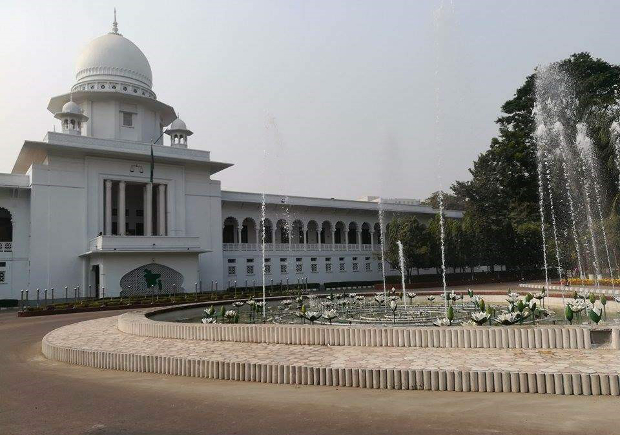 সুপ্রিম কোর্ট ভবন। জুন ২৫, ২০১৭।