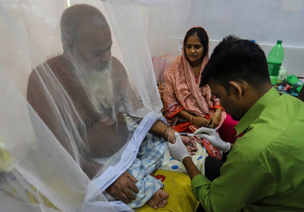 201106_Dengue_Story_1000.jpg 201106_Dengue_Story_1000.jpg