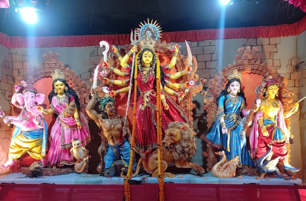 SS04_Puja_23_Sunil.jpg
