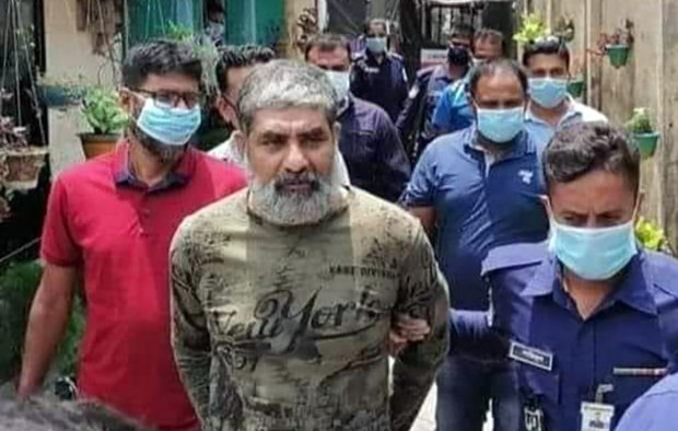 সাত মাস পর জামিন পেলেন সাংবাদিক কাজল, ছাড়া পাবার অপেক্ষায় পরিবার সাত মাস পর জামিন পেলেন সাংবাদিক কাজল, ছাড়া পাবার অপেক্ষায় পরিবার