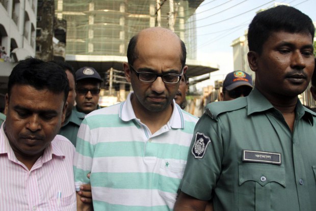 গ্রেপ্তার হওয়ার পর হাসনাত করিম গ্রেপ্তার হওয়ার পর হাসনাত করিম
