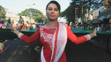 ঢাকায় বাংলাদেশের প্রথম হিজড়া প্রাইড ডে’র শোভাযাত্রায় তৃতীয় লিঙ্গের মানুষেরা।