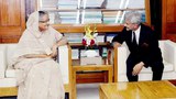 প্রধানমন্ত্রী শেখ হাসিনার সঙ্গে সৌজন্য সাক্ষাত করেন ভারতের পররাষ্ট্রসচিব