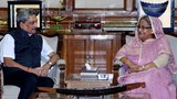 সম্প্রতি ঢাকা সফরে এসে প্রধানমন্ত্রীর সঙ্গে সৌজন্য সাক্ষাৎ করেন ভারতের প্রতিরক্ষামন্ত্রী
