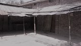রাজশাহীর গোদাগাড়ি এলাকায় আজিমুলের পরিবারের সদস্যরা পলাতক। মার্চ ০২, ২০১৭।