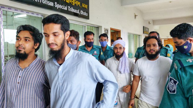 জুলহাজ-তনয় হত্যা: আসামিদের মৃত্যুদণ্ড চায় রাষ্ট্রপক্ষ, আসামিপক্ষ চায় খালাস জুলহাজ-তনয় হত্যা: আসামিদের মৃত্যুদণ্ড চায় রাষ্ট্রপক্ষ, আসামিপক্ষ চায় খালাস