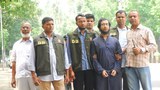 এবিটির তথ্যপ্রযুক্তি শাখার প্রধানকে সাংবাদিকদের সামনে হাজির করে পুলিশ।