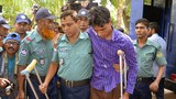 অধ্যাপক রেজাউল করিম সিদ্দিকী হত্যাকাণ্ডের আসামিদের রাজশাহীর আদালতে হাজির করা হয়।