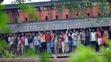 পশ্চিমবঙ্গে তৃণমূল কংগ্রেসের বিজয়ে কলকাতার আলিপুর কারাগারে বন্দী দলীয় সমর্থকদের উল্লাস।