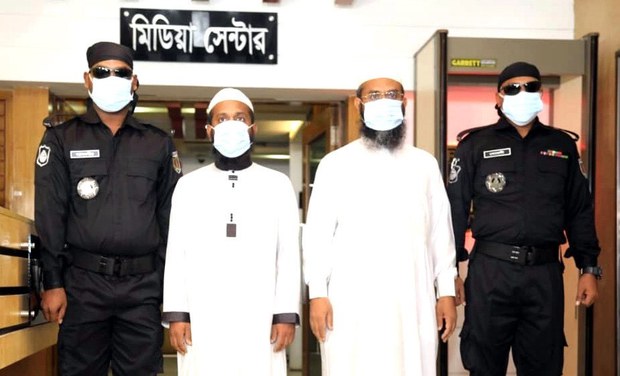 সুদবিহীন বিনিয়োগে আকৃষ্ট করে  ১৭ হাজার কোটি টাকা লোপাট