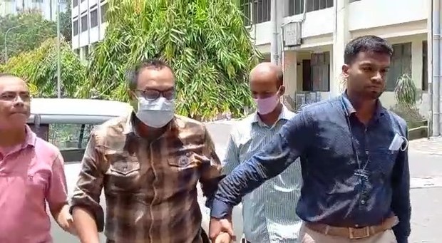 হাজার কোটি টাকা পাচারে জড়িত পিকে হালদারকে দেশে ফেরানোর তোড়জোড় হাজার কোটি টাকা পাচারে জড়িত পিকে হালদারকে দেশে ফেরানোর তোড়জোড়