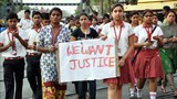 স্কুলের প্রবীণ সন্ন্যাসিনী ধর্ষণের ঘটনার প্রতিবাদে মোমবাতি মিছিলে অংশগ্রহণ করে পশ্চিমবঙ্গের রাণাঘাটের কনভেন্ট অব জেসাস এন্ড মেরী স্কুলের ছাত্র-ছাত্রীরা।