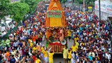 কঠোর নিরাপত্তার মধ্য দিয়ে ঢাকায় জগন্নাথ দেবের রথযাত্রা উৎসবের বর্ণাঢ্য শোভাযাত্রা বের হয়।