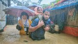 ভূমি ধস ও বন্যায় কক্সবাজারে চার শিশুসহ ছয় রোহিঙ্গার মৃত্যু