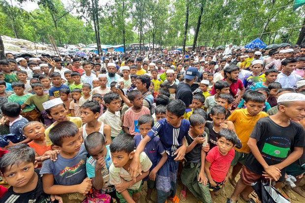 খাবারের কষ্টের কথা মার্কিন প্রতিনিধিকে জানালেন রোহিঙ্গারা খাবারের কষ্টের কথা মার্কিন প্রতিনিধিকে জানালেন রোহিঙ্গারা