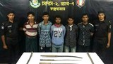 উখিয়ার কুতুপালং শরণার্থী শিবির থেকে দেশীয় অস্ত্রসহ গ্রেপ্তার পাঁচ রোহিঙ্গা।