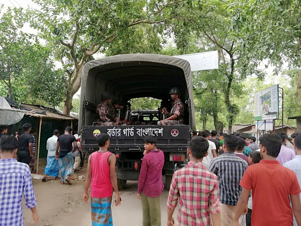 রোহিঙ্গা ক্যাম্পে ক্ষমতাসীন দলের নেতা নিহত রোহিঙ্গা ক্যাম্পে ক্ষমতাসীন দলের নেতা নিহত