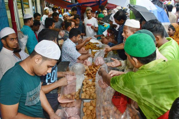 160607-bangladesh-ramadan-2.jpg