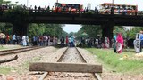 ‘বাংলা ব্লকেড’ কর্মসূচিতে অচল ঢাকা