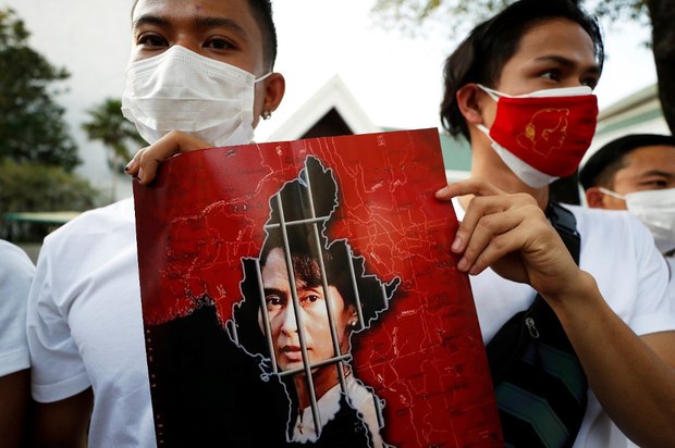 In Power Grab, Myanmar’s Generals Deal Rohingya Coup de Grâce In Power Grab, Myanmar’s Generals Deal Rohingya Coup de Grâce