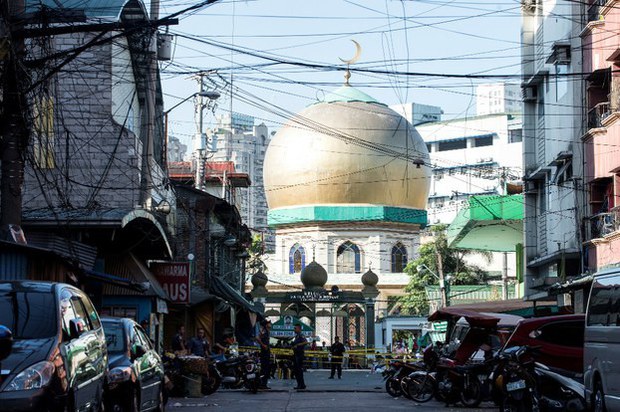 170510-PH-Manila-mosque-620 170510-PH-Manila-mosque-620