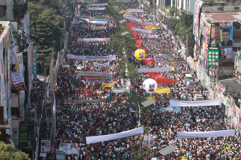 28 BD-protest2.JPG 28 BD-protest2.JPG