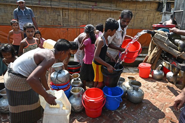 Led by US, Rohingya aid nosedives as donors focus on Ukraine, experts say Led by US, Rohingya aid nosedives as donors focus on Ukraine, experts say