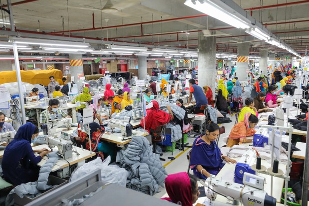 Bangladesh garment exports to US soar in 2022