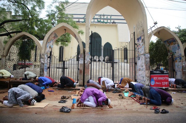 mosque1000.jpeg mosque1000.jpeg